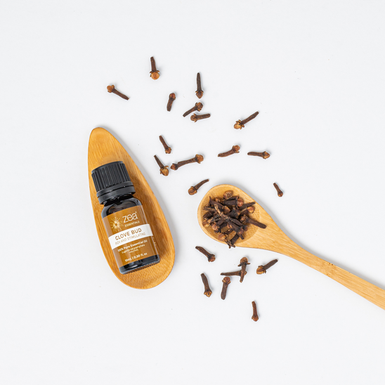 クローブバッドエッセンシャルオイル