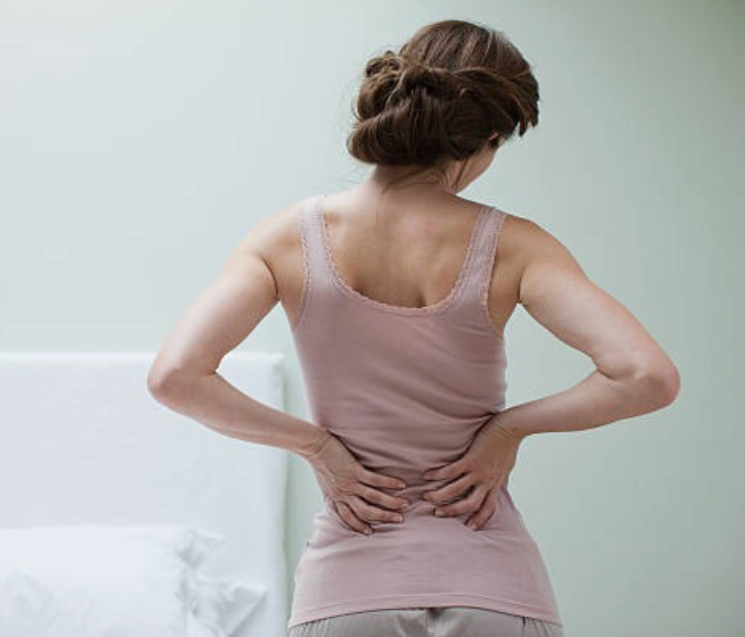 7 Everyday Habits That Make Pain Worse (and How to Reduce it Naturally)